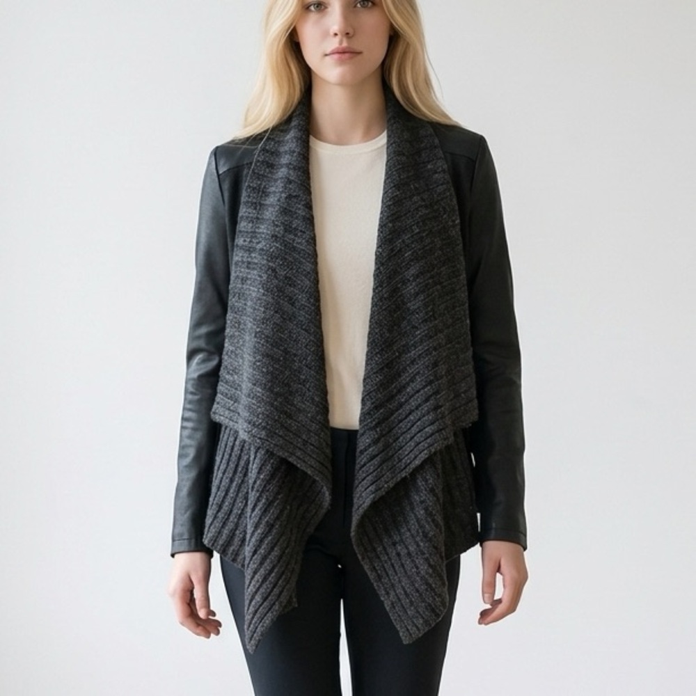 Jones New York black knit and faux suede cardigan